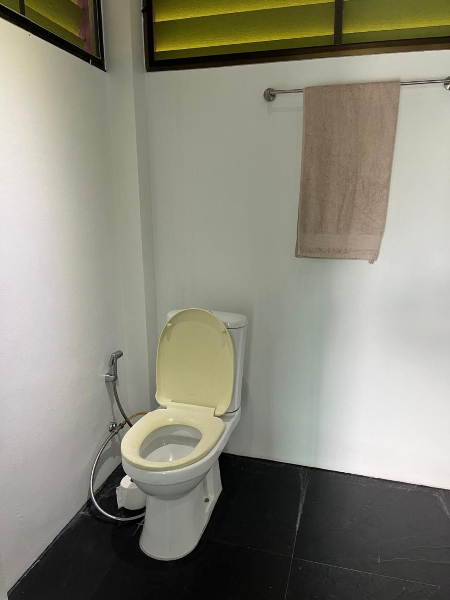 Navari Homestay 라용 외부 사진
